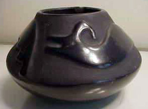 maria julian pottery page